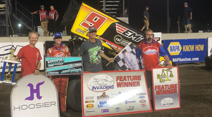 chase randall sweeps with sprint invaders in davenport