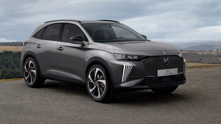 new ds 7 gets up to 355bhp via plug-in hybrid power