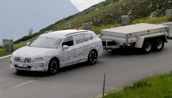 2023 skoda superb spied for the first time