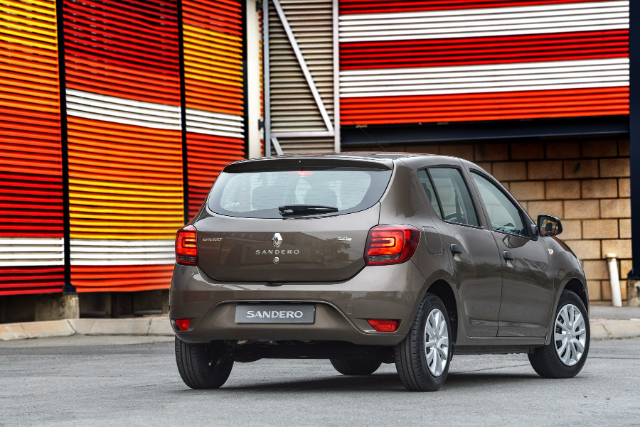 is a renault sandero expensive to maintain?