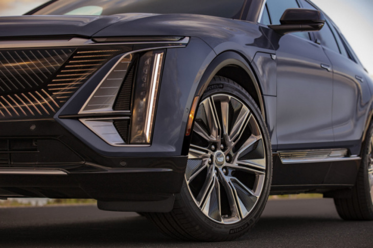 review: 2023 cadillac lyriq gets in tune with the battery-powered future