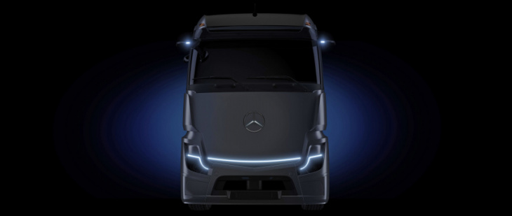 mercedes will unveil eactros longhaul electric semi at iaa in hannover