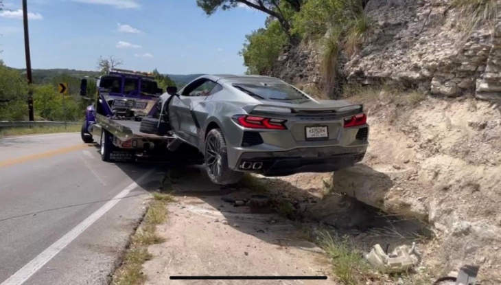 brand new 2023 corvette crashes before it even gets a permanent plate