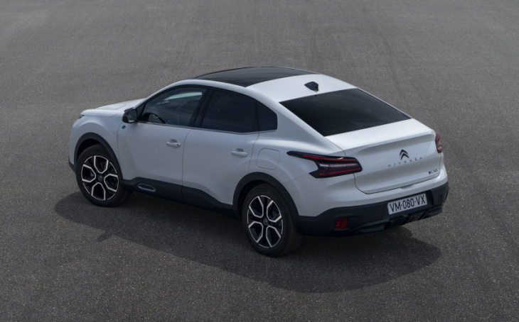 citroën c4 x fastback crossover revealed, will only be electric in uk