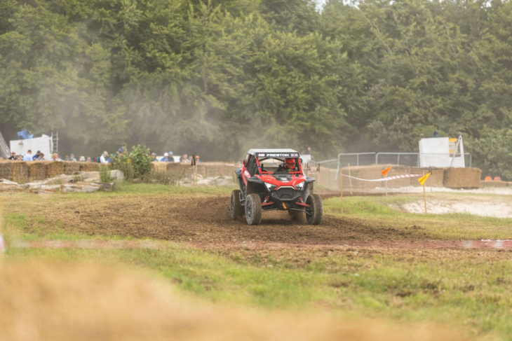 gallery: outrageous off‑road arena action at fos