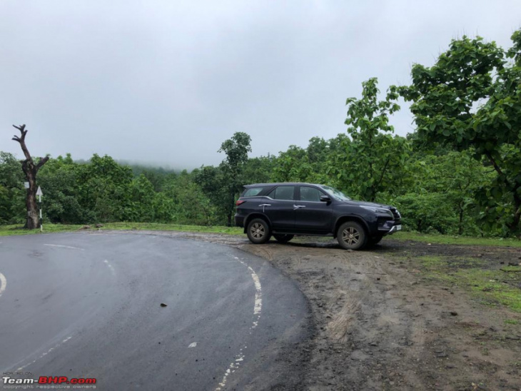 toyota fortuner 4x2 at: 1300 km update
