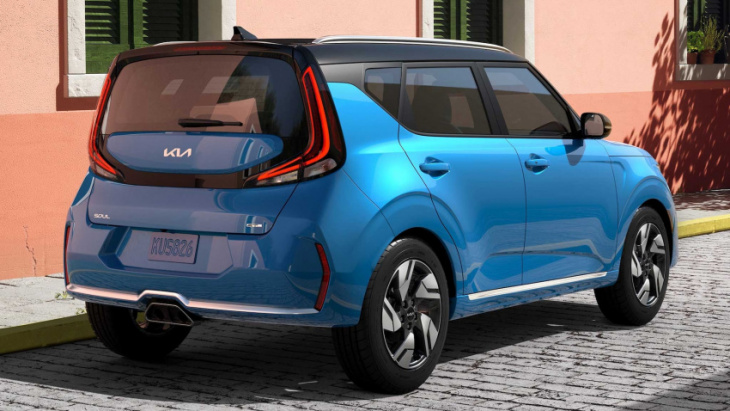 the 2023 kia soul pricing doesn't change much, but you have fewer options