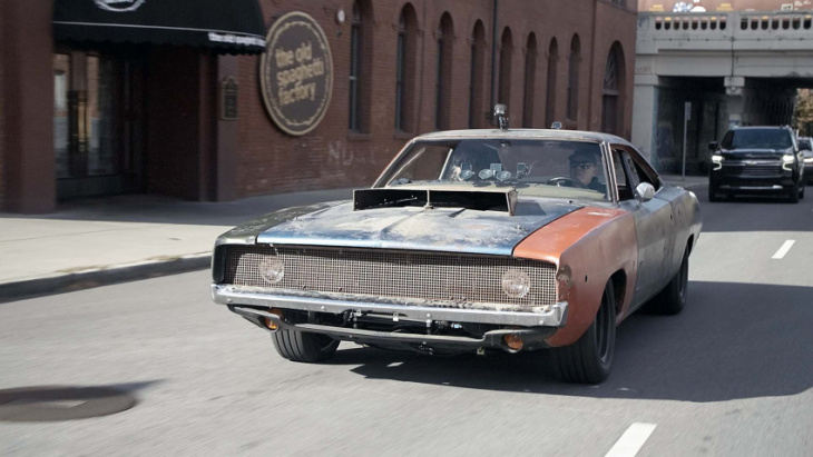 1968 dodge chargers face-off at dirtfish rally school on roadkill!