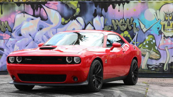 next dodge challenger could get a turbocharged i6 engine: report