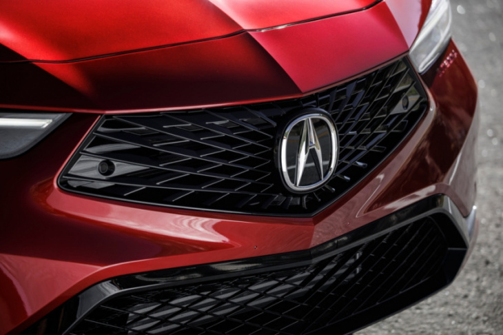 here are some pros and cons of buying the 2023 acura integra