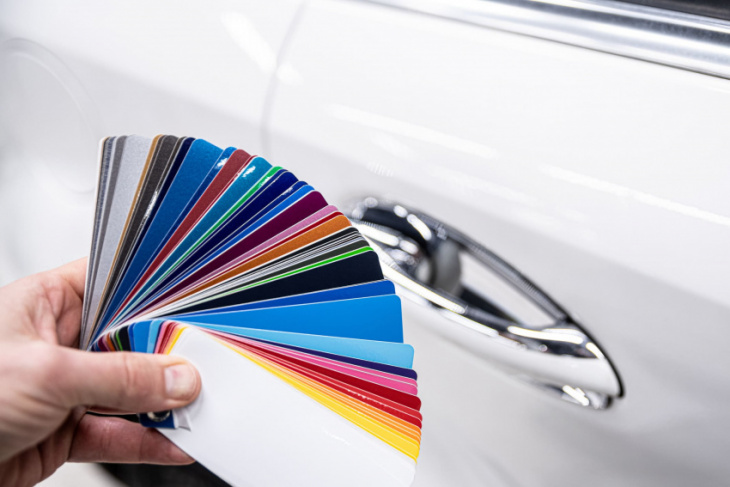 wrap vs paint: a guide to refresh your car’s looks