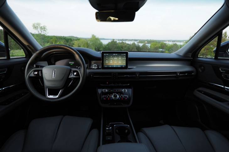 suv review: 2022 lincoln corsair grand touring