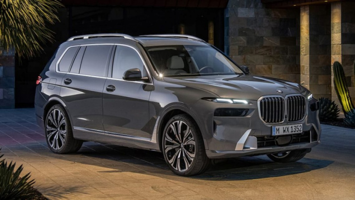 2023 bmw x7 price and specs: audi q8 and mercedes-benz gls-rivalling big and baller suv jumps up in cost