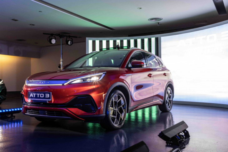 android, byd’s newest suv, the atto 3 ev launched in singapore
