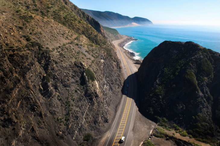 the best road trips for electric vehicles (and routes to avoid in your ev)