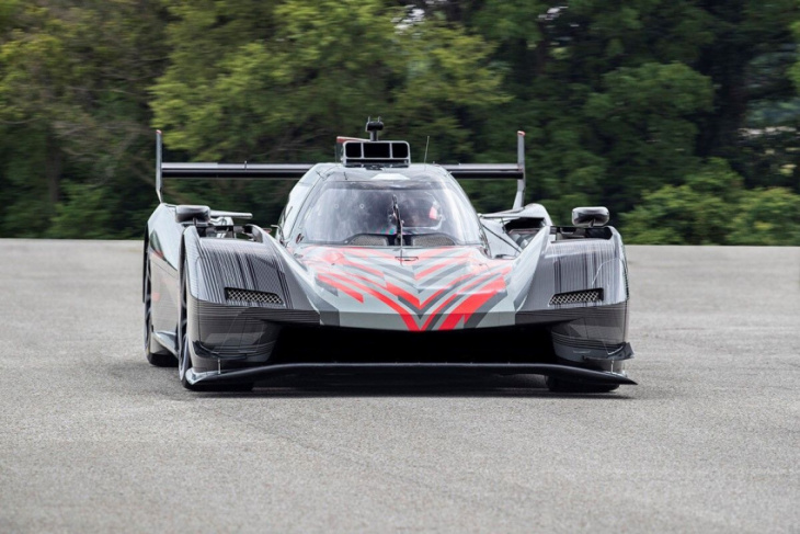 cadillac racing's lmdh hits the test track