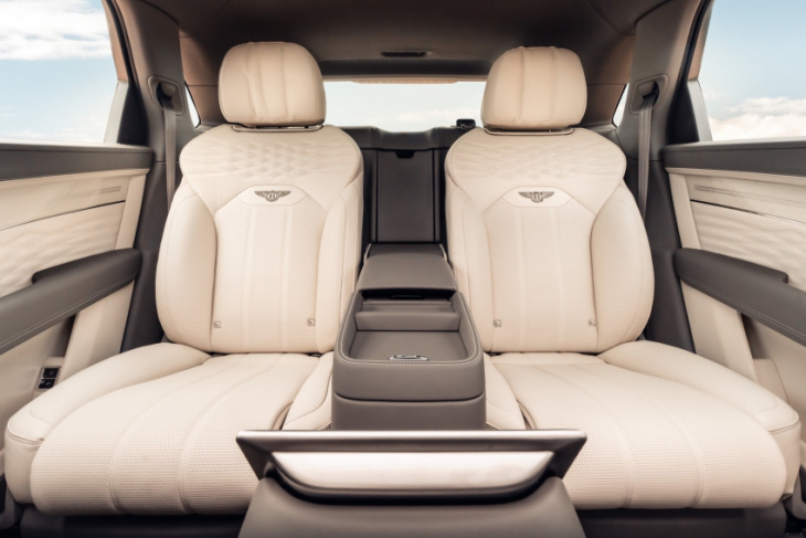 bentley unveils airline seat specification for bentayga, world-first tech