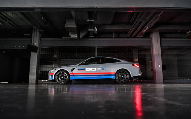 hear the 4 roar  bmw m4 competition coupé is a bit of a beast