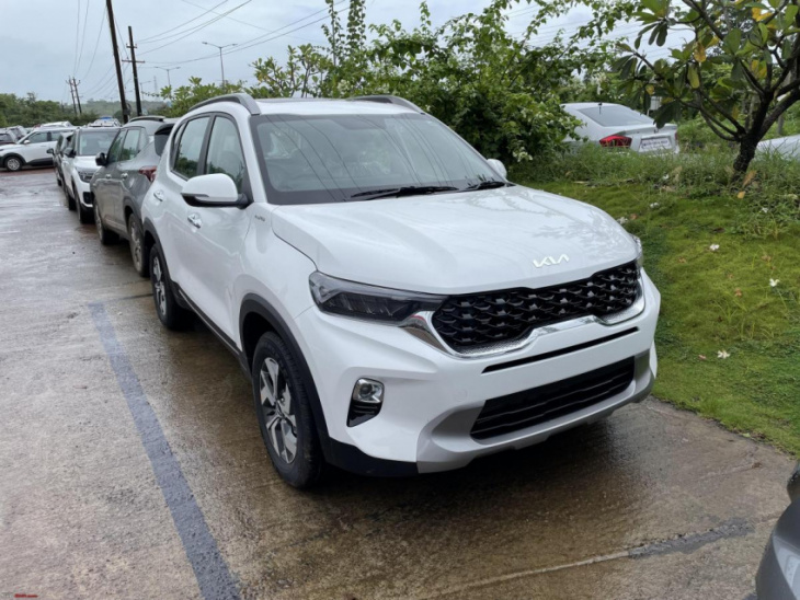 kia sonet htx diesel at: delivery experience & initial impressions