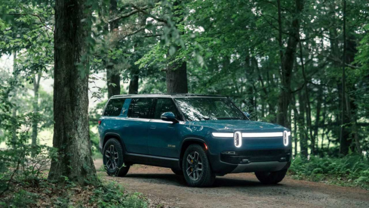 amazon, report: rivian plans non-manufacturing layoffs