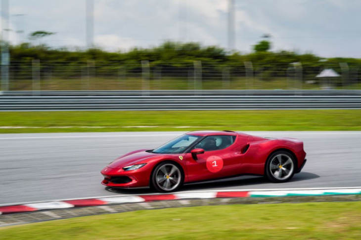 driving the ferrari 296 gtb in sepang - i left disappointed!