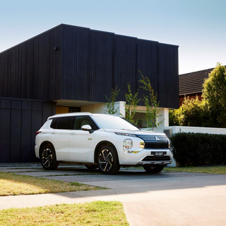 mitsubishi trials nz’s first-ever phev-to-home power transfer