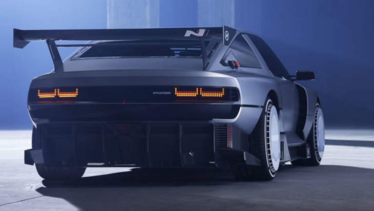 is it a delorean? is it a retro revival of the pony? no - it's a hydrogen hypercar from hyundai!