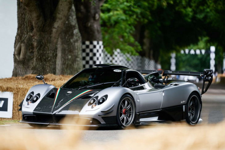 pagani to hold fire on ev plans