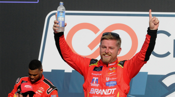 allgaier survives in thrilling new hampshire victory