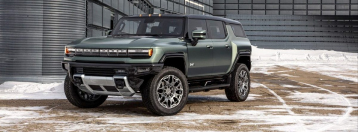 4 reasons to wait for the new 2024 gmc hummer ev suv