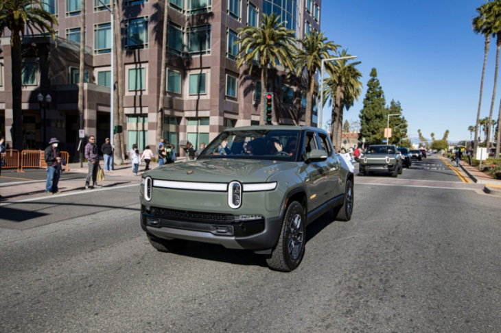 can you tow charge a rivian?