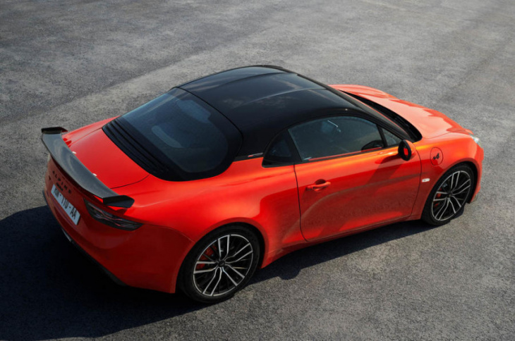 alpine a110 to live on in new electric sports car