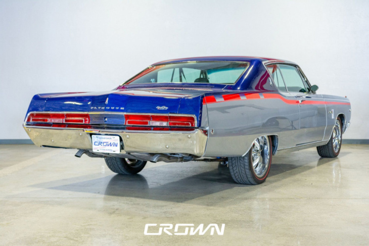 restomod plymouth 1967 sport fury is built to impress