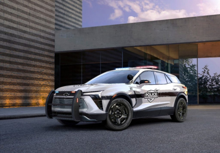 chevrolet unveils all-electric 2024 blazer ev; to develop police pursuit models