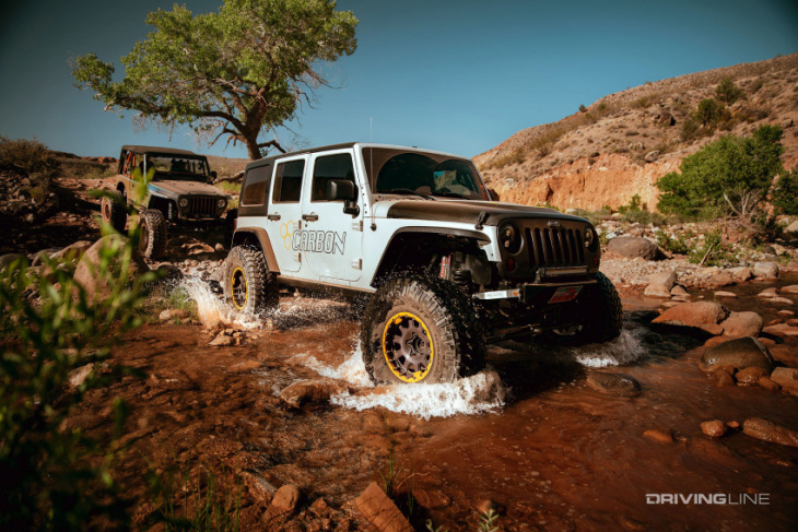 exploring rattlesnake gulch by jeep with carbon off road: on the trail
