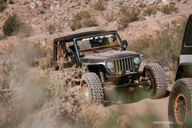 exploring rattlesnake gulch by jeep with carbon off road: on the trail