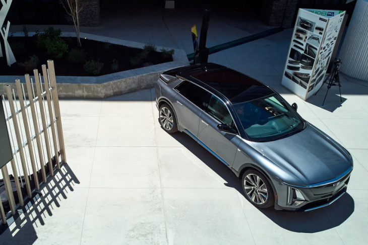 gm offers rebate on 2023 cadillac lyriq — if owners agree to be tracked