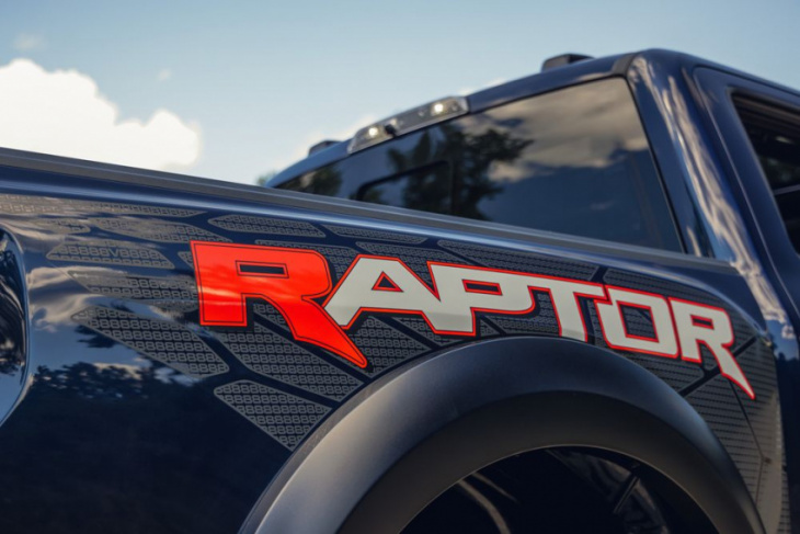 2023 ford f-150 raptor r restores the roar with a 700-hp v-8