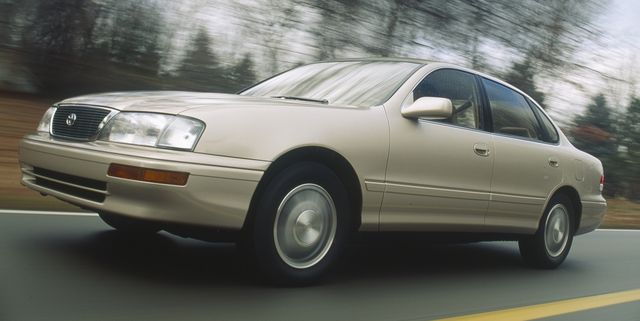 tested: 1995 toyota avalon xl, a giant among toyotas
