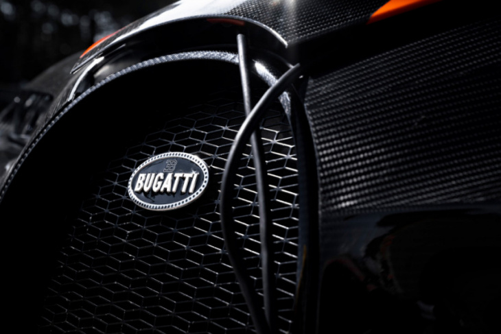 final bugatti super sport 300+ hypercar has been delivered
