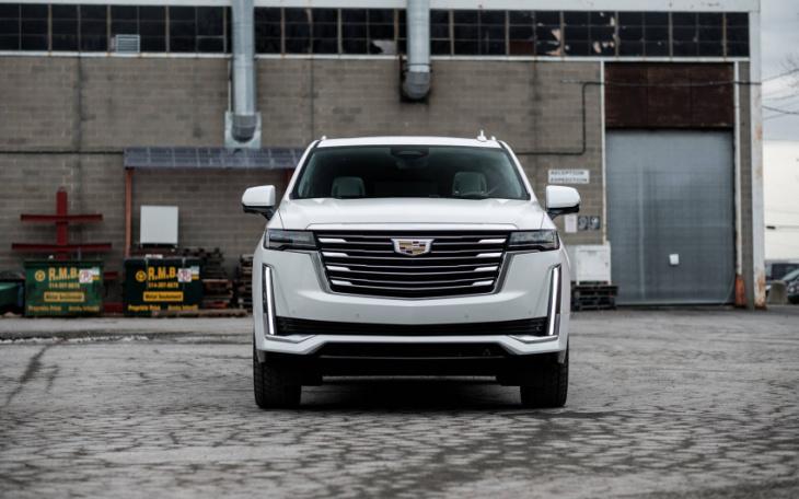 the car guide's best buys for 2022: cadillac escalade