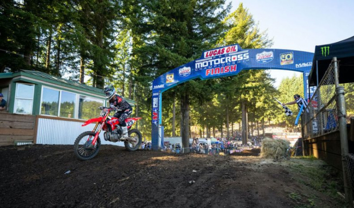 sexton outduels tomac for 2nd overall victory