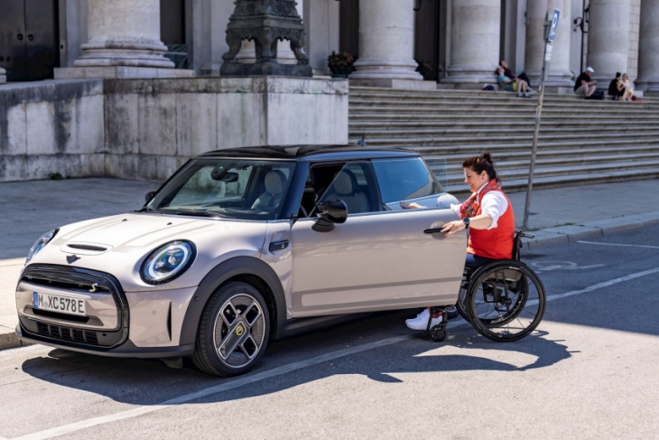 mini's inclusive cooper electric can be driven by people with disabilities