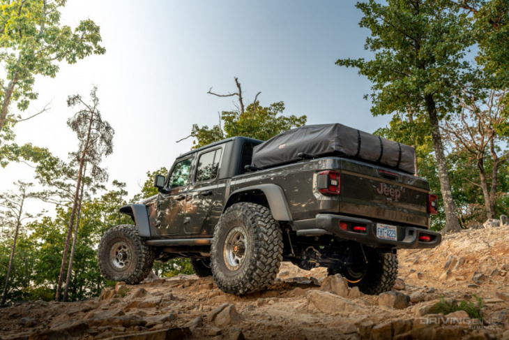 jeep gladiator rubicon adventure build on 40-inch tires