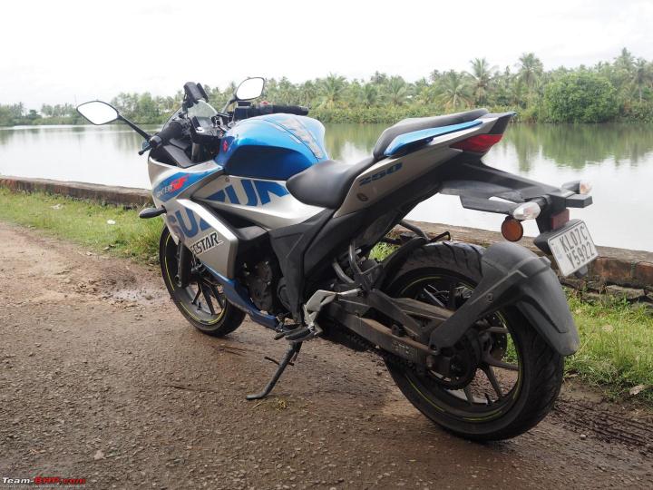 suzuki gixxer sf 250: initial impressions after a month & 2500 kms