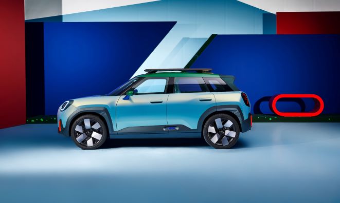 android, mini takes wraps off battery-electric aceman concept cuv