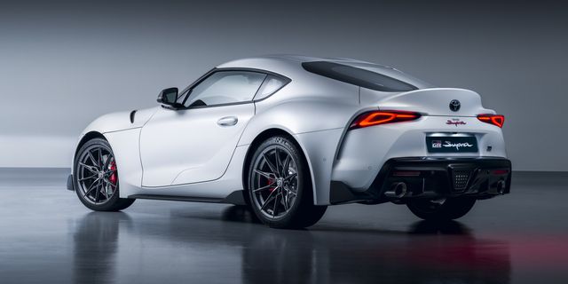the manual will be a no-cost option on the toyota supra