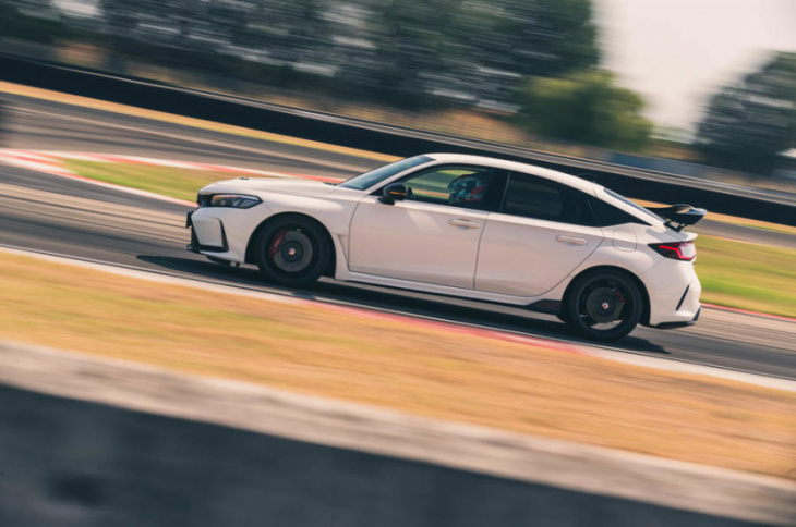 honda considering hybrid civic type r, rules out awd