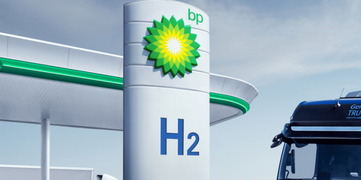 iberdrola & bp to spend €1bn on ev charge points