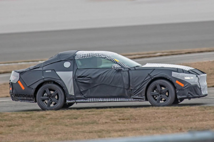 2023 ford mustang to be revealed in september